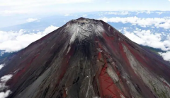 日本富士山马上就要苏醒 一旦喷发会有什