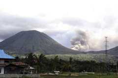 世界最高的十座活火山排行榜:第三曾喷发